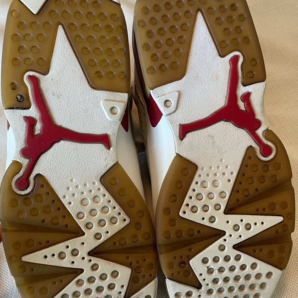 Men's Nike Air Jordan 6 Retro Alternate Hare Size 9 Used, Good Condition - Picture 6 of 6